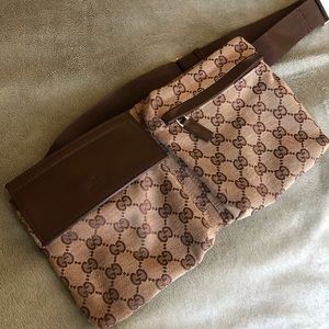 Gucci messenger belt bag VINTAGE